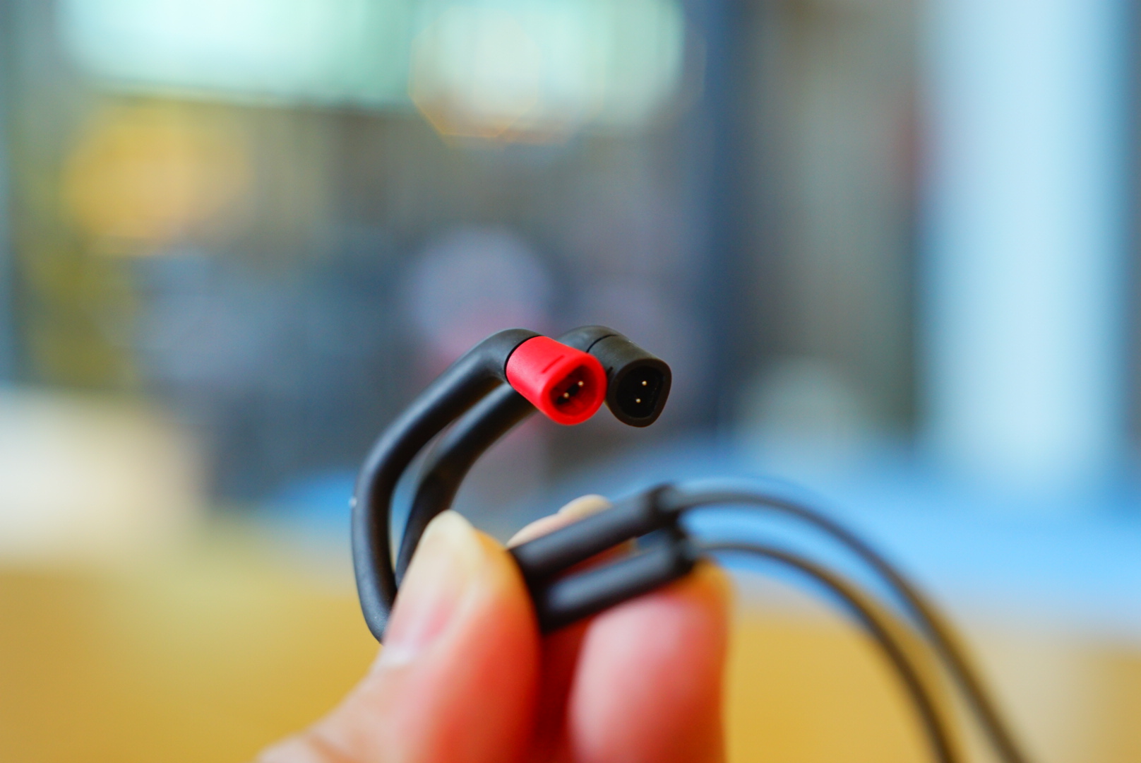 森海塞尔ie80s耳机开箱评测,森海塞尔ie80s用什么耳塞好