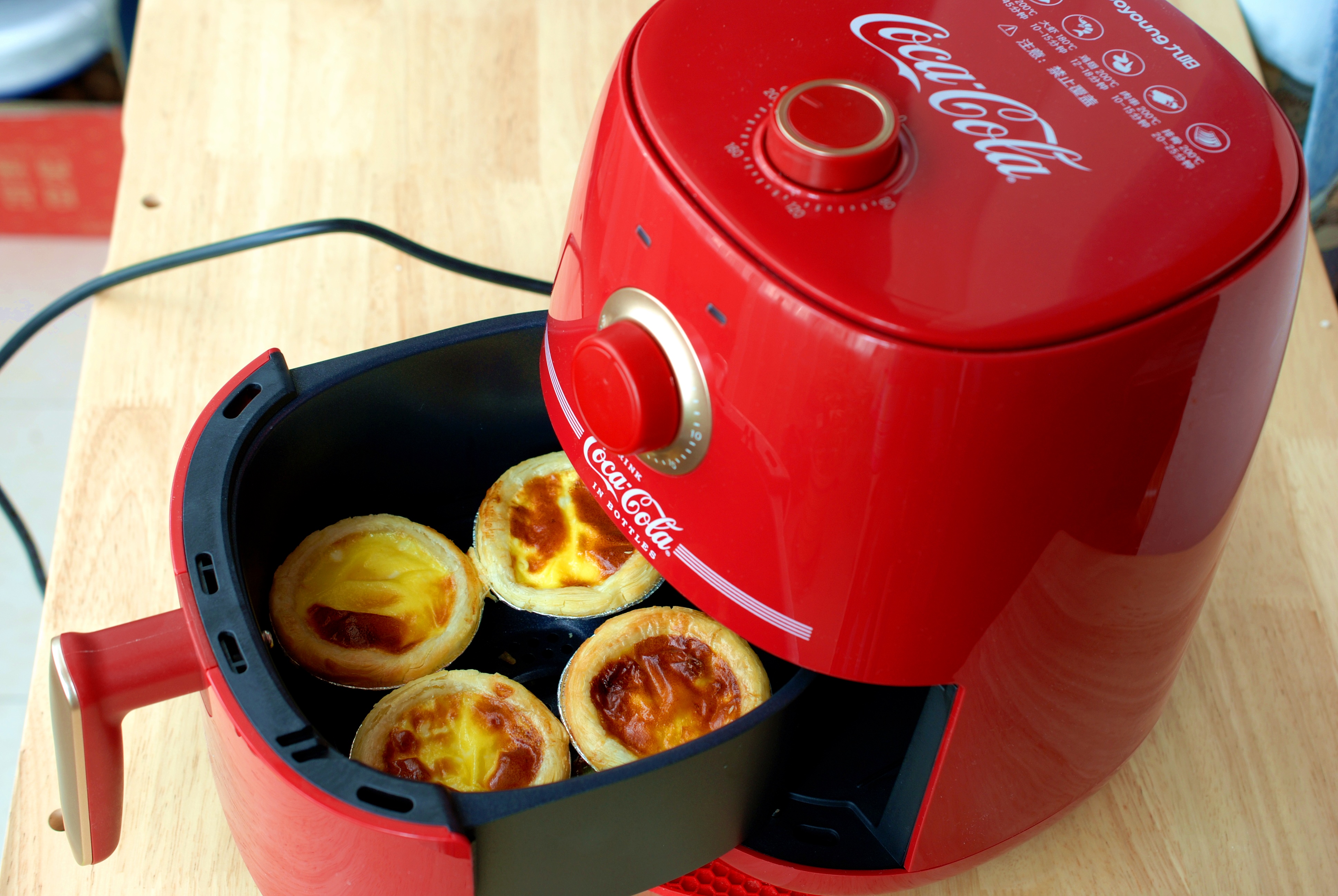 怎么做蛋挞不用蛋皮用烤箱烤,不用纯牛奶只有奶油怎么做蛋挞液