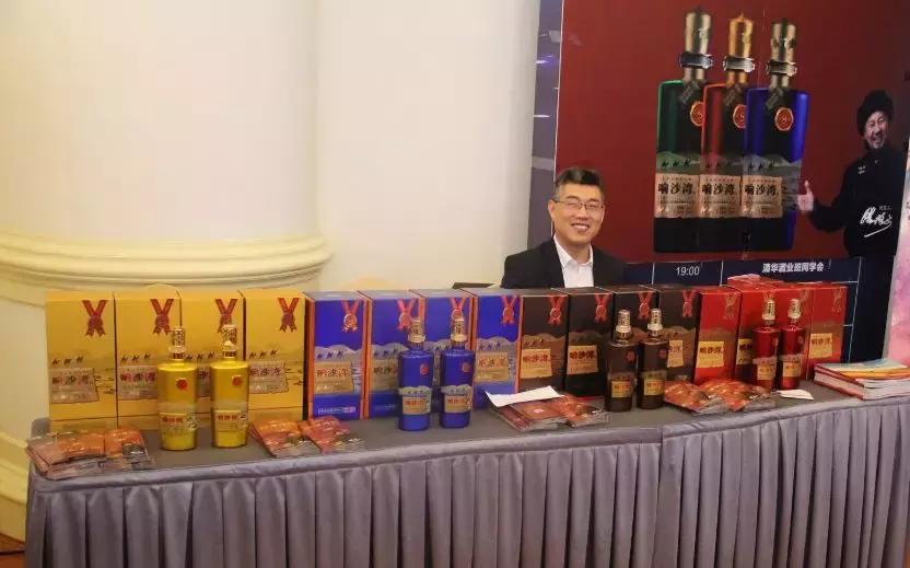 内蒙古响沙酒业产品简介,五粮醇清香白酒