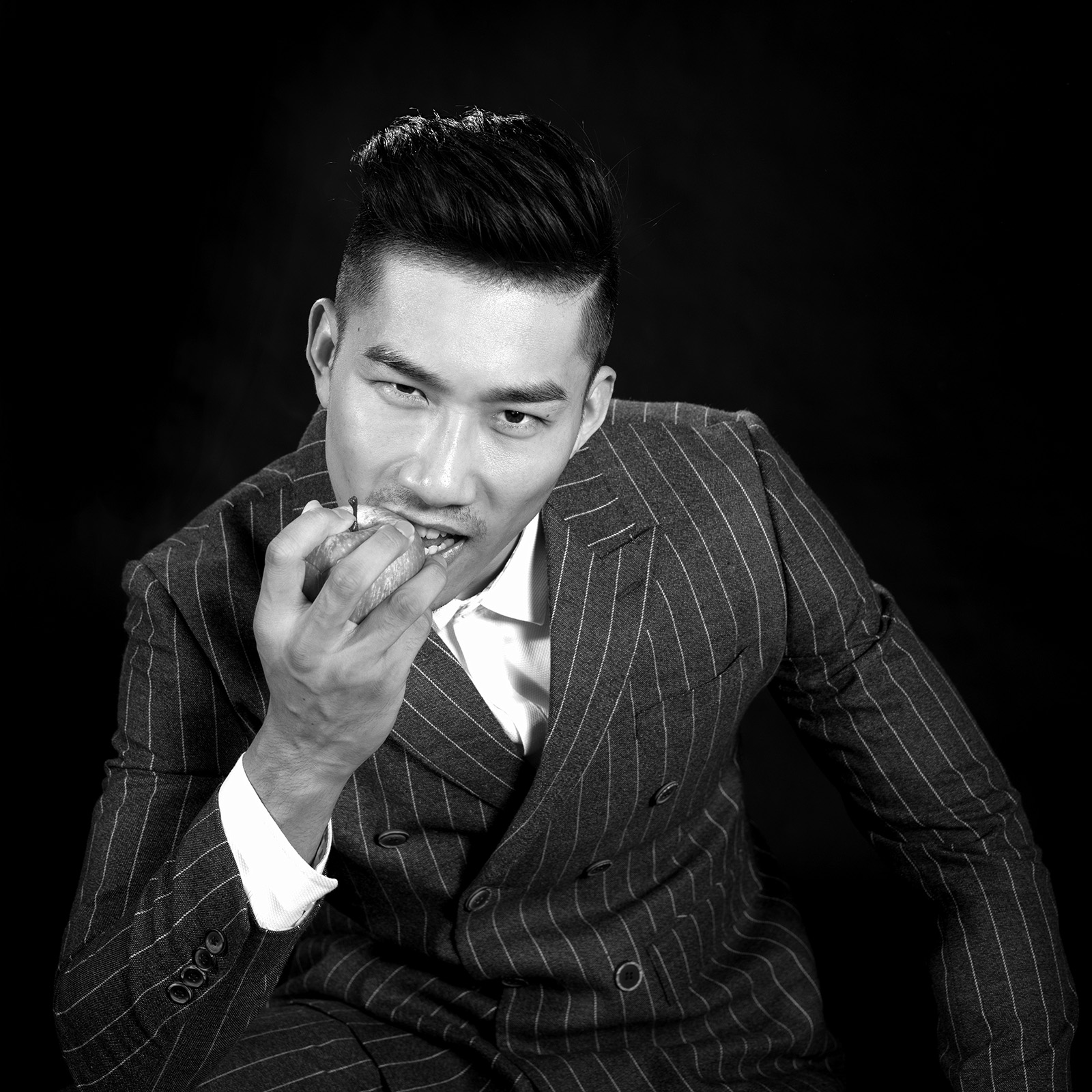 第14篇，尼康相机的标头-2021年元旦快乐