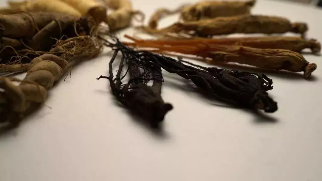 他用9年颠覆一个行业，获得千万财富的背后，竟是因为……