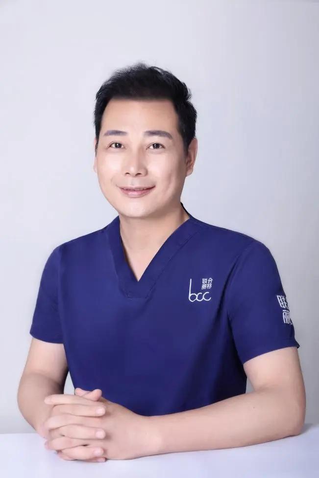 于景浩修复双眼皮图片,于景浩做双眼皮修复怎样