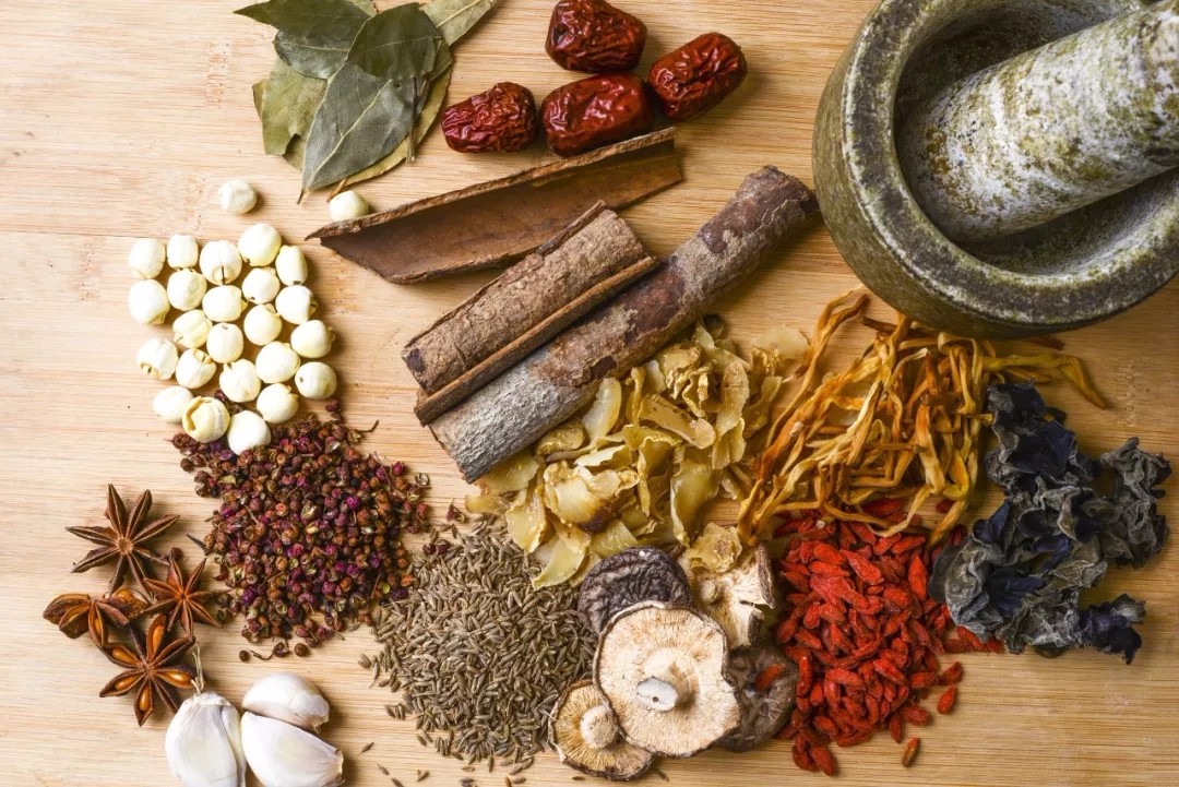 下肢丹毒是什么引起的,丹毒好了有压痛