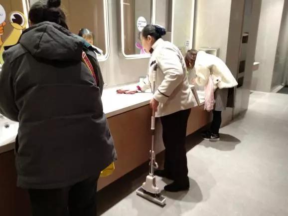 成都四大商场厕所,成都购物中心卫生间