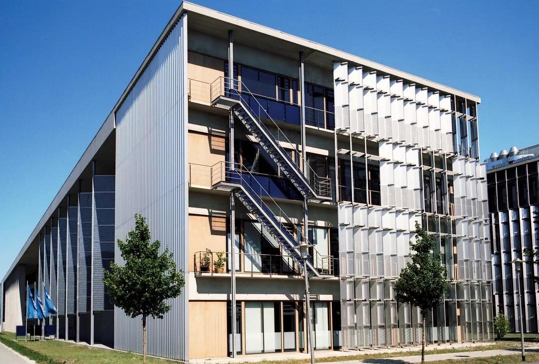 Adlershof如何成为德国最成功的高科技产业园？