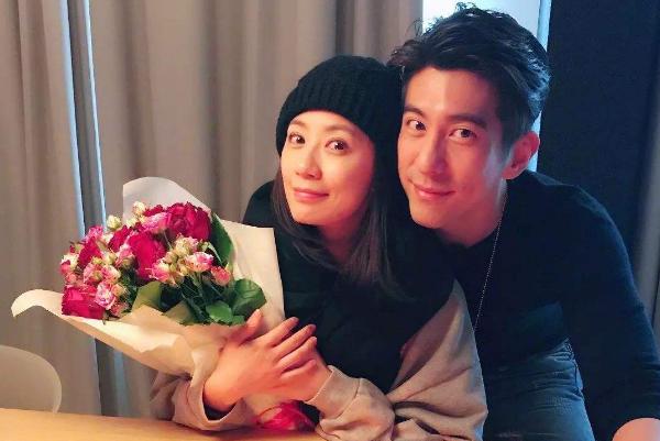 刘德华评价贾静雯视频,刘德华评价贾静雯康熙来了