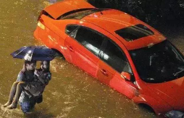 这组照片暴露了十堰夫妻的真面目,夫妻拍摄被盗的视频