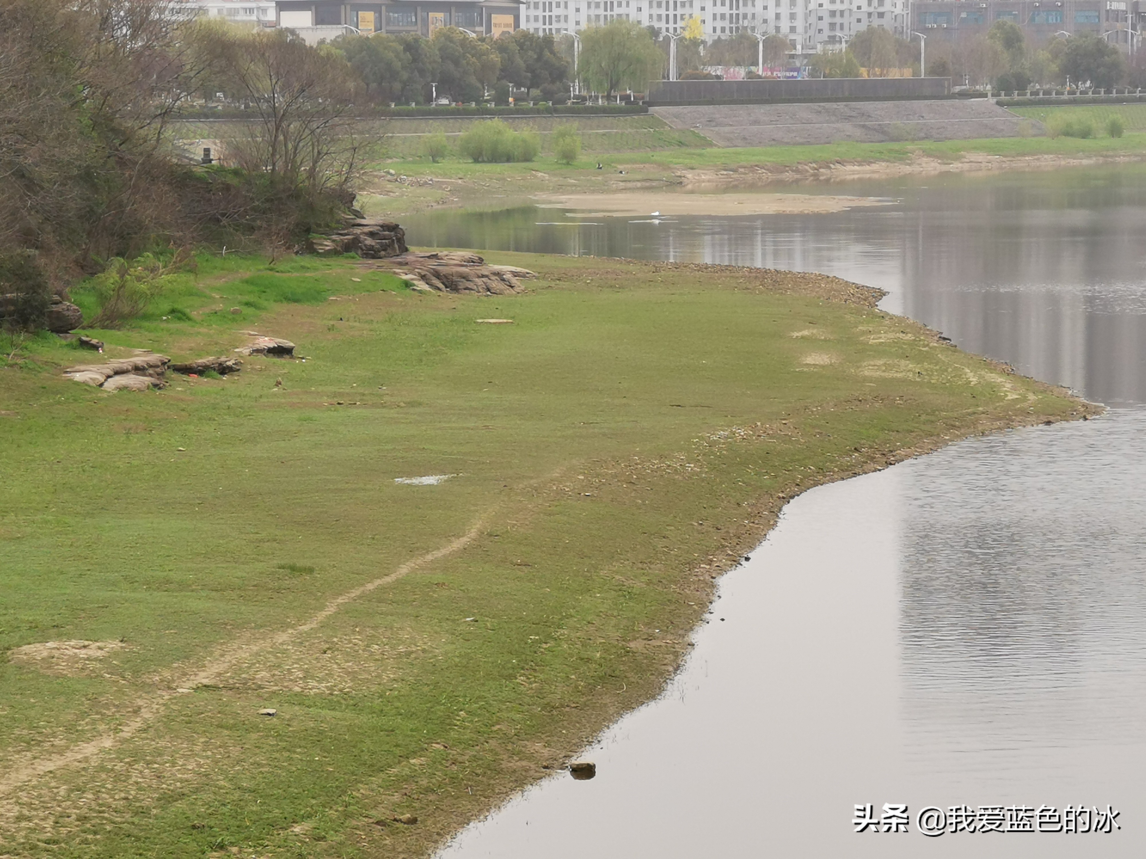 六安月亮岛分岛,六安的月亮岛旁边的小岛