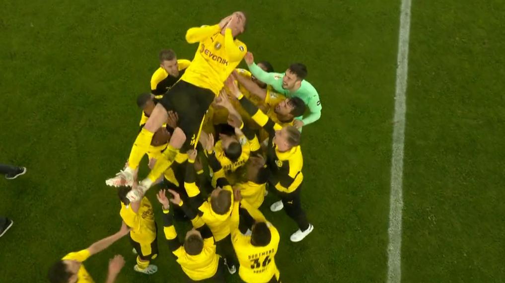 哈兰德泰山压顶头球破门,哈兰德超清进球