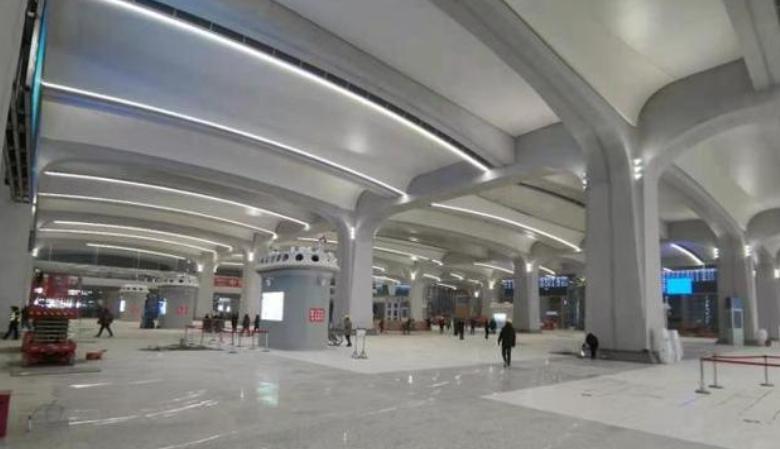 中国基建9个小时建造火车站,世界第一火车站建造