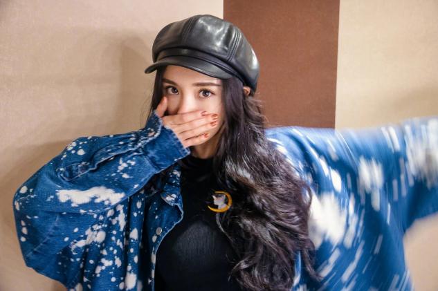 用贝雷帽时髦你整个秋冬,如何选择适合圆脸的贝雷帽