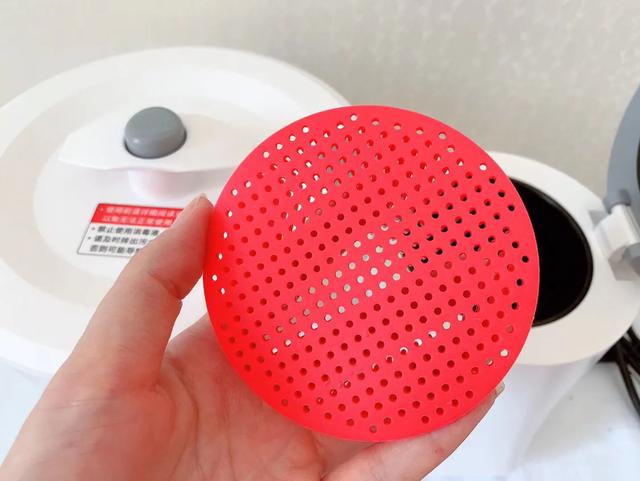 新买的女裤怎么清洗,洗休闲裤的正确方法