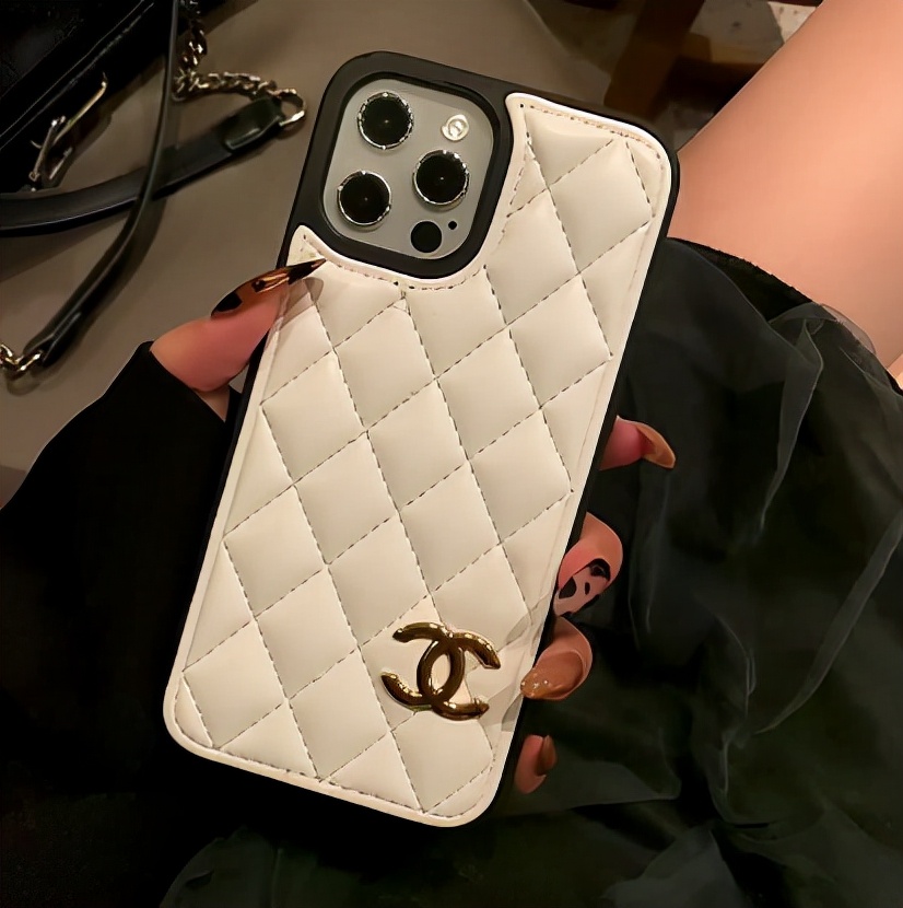 香奈儿带白花的手机壳,香奈儿售假申诉成立了吗