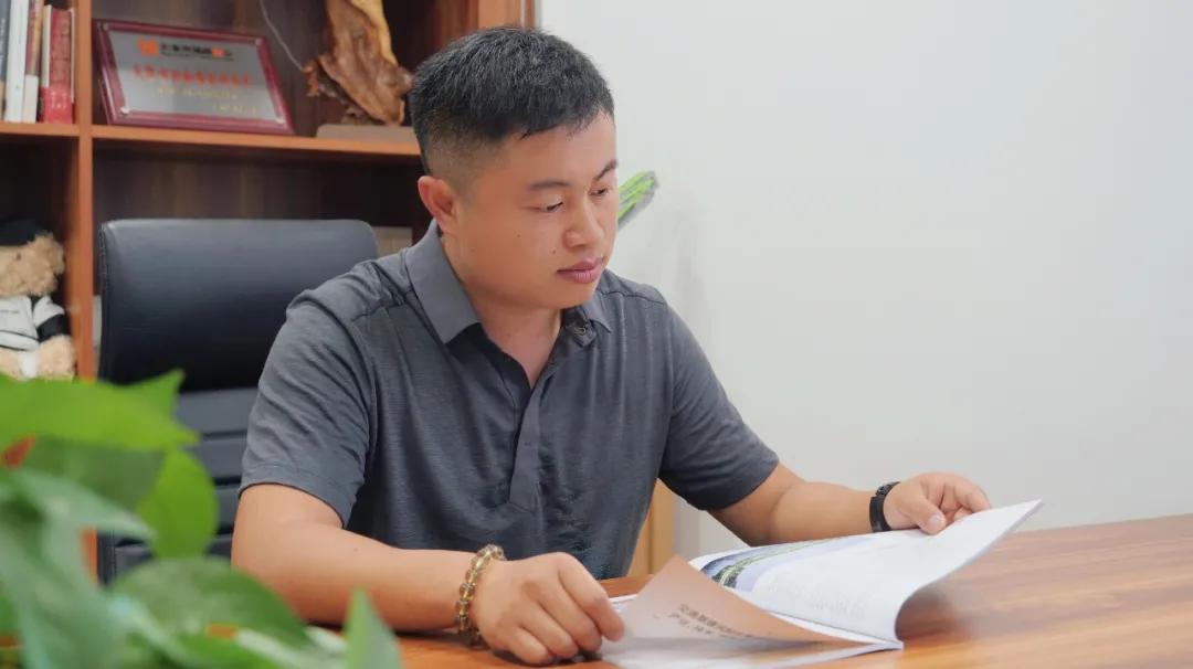 刚毕业投身租赁120万买泵车，十年位列天津三甲，颜颖奇的多元面孔与创业经