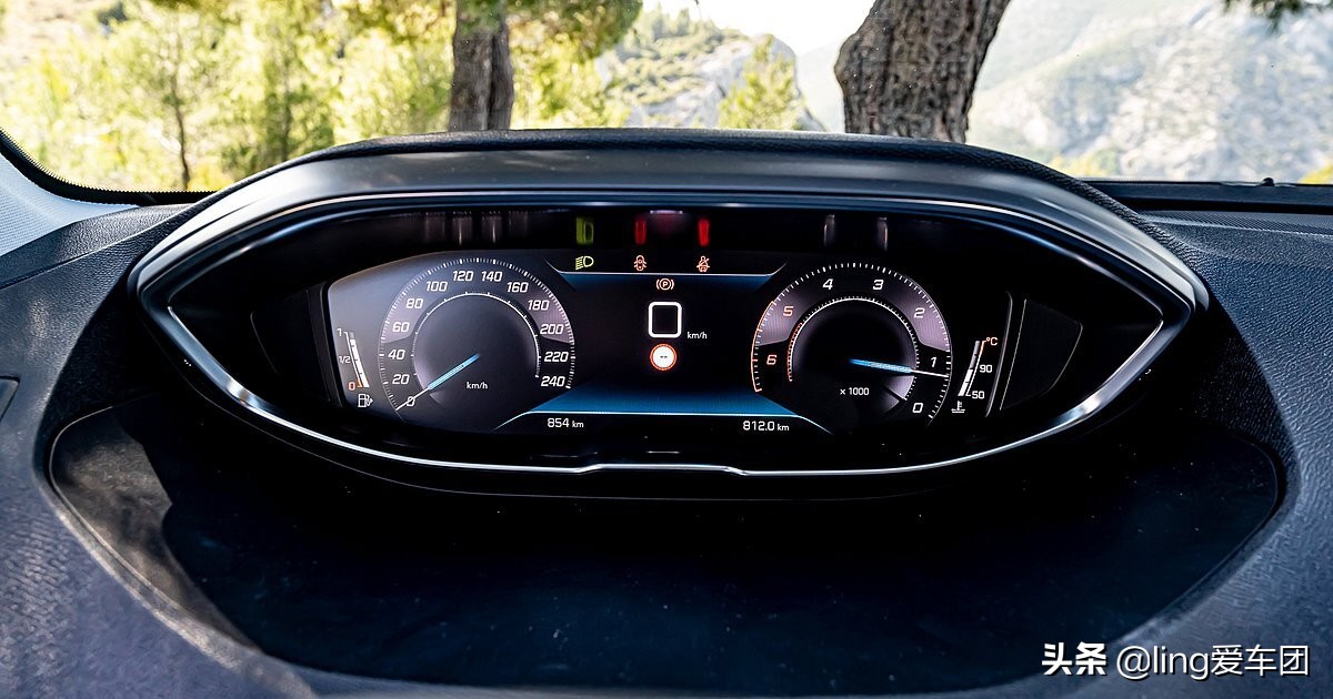 2013款标致30082.0自吸,新款3008欧版