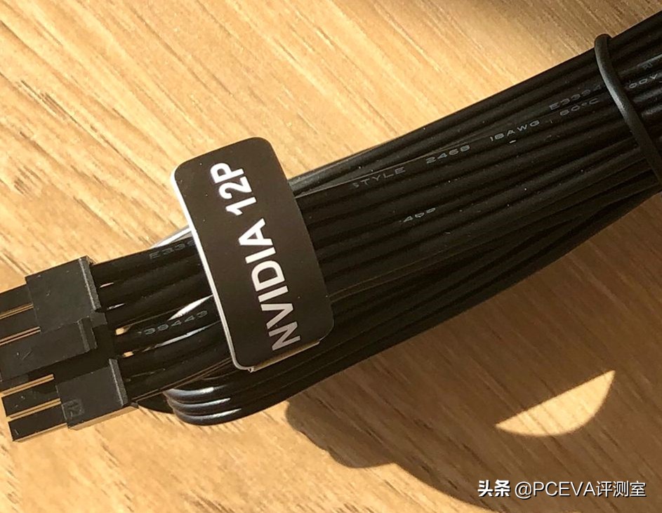 nvidia显卡电源线,新显卡供电线