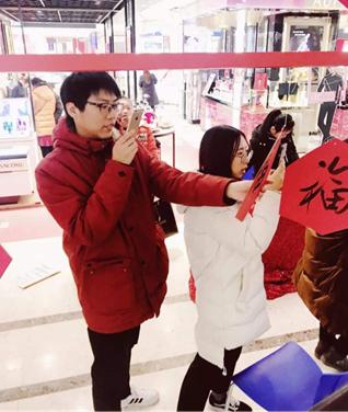 春节你是选择回家还是旅游过年,过年你是选择回家还是加班