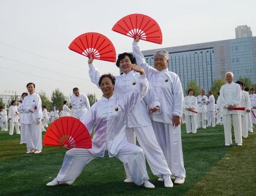 普通人丁克族晚年的真实感受,90后丁克族的真实现状