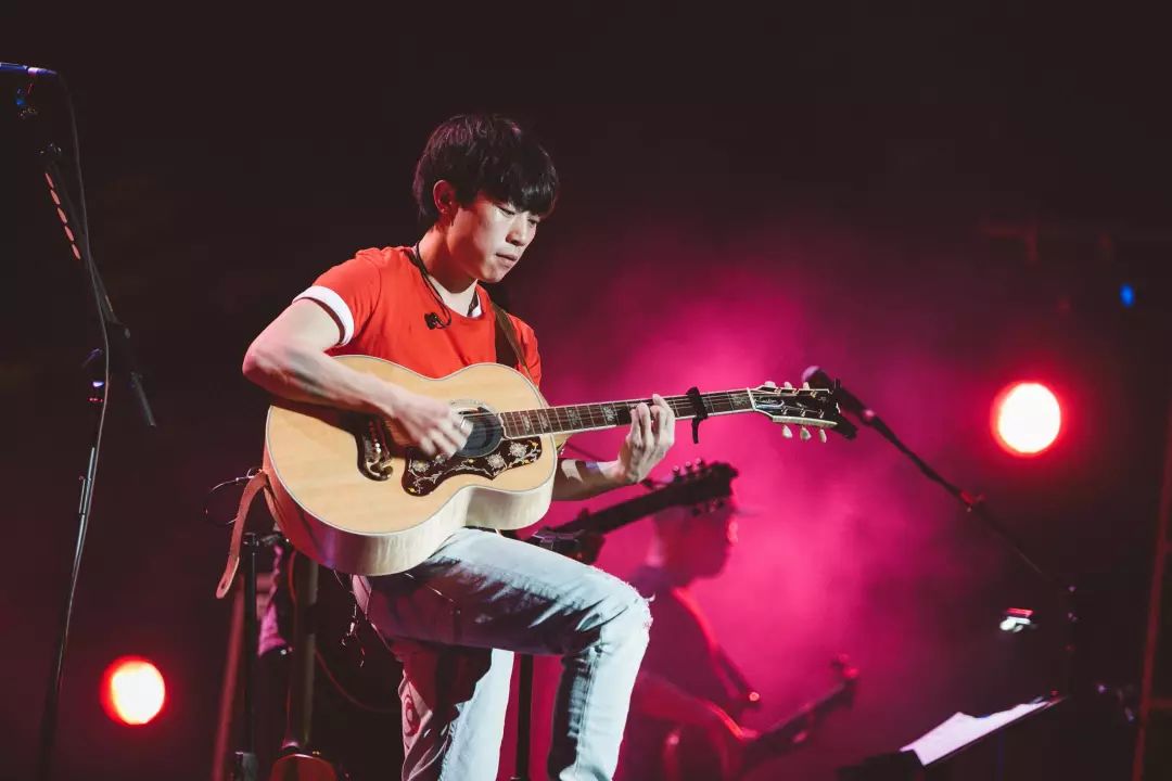 已经是2020年了，为什么我听的还是十年前的歌？