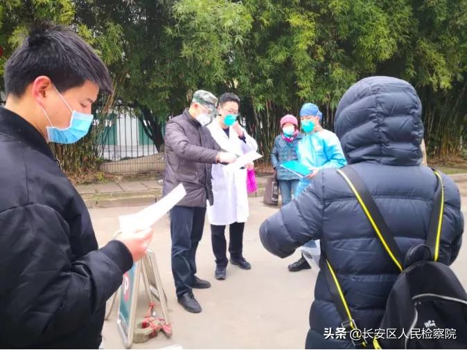 援鄂医护表白民警,小护姐表白中国警察