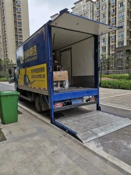 南京德邦物流转运中心,德邦物流南京转运场