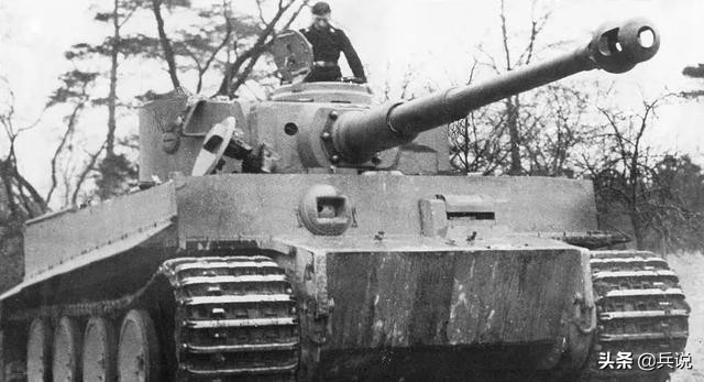 虎式坦克皮实炮利，为何被苏军打败？朱可夫：一把铲子挽狂澜