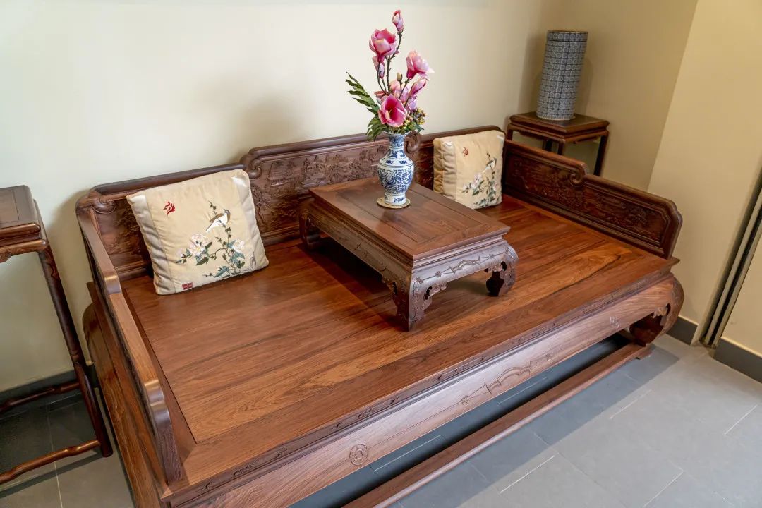 广州番禺吉盛伟邦一楼店面,吉盛伟邦实体店