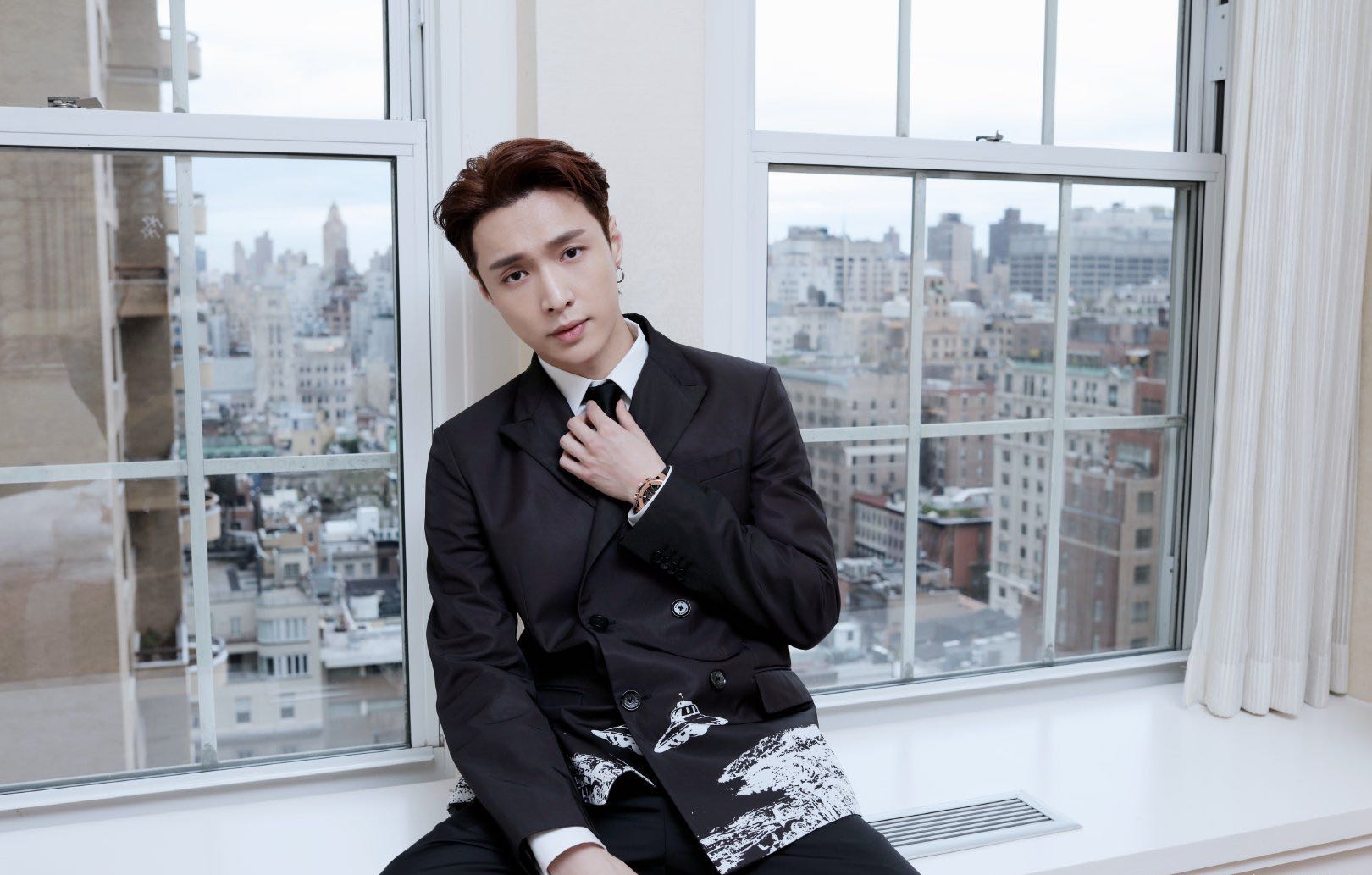 传杨天真和张艺兴闹掰,杨天真发两人跳舞视频辟谣