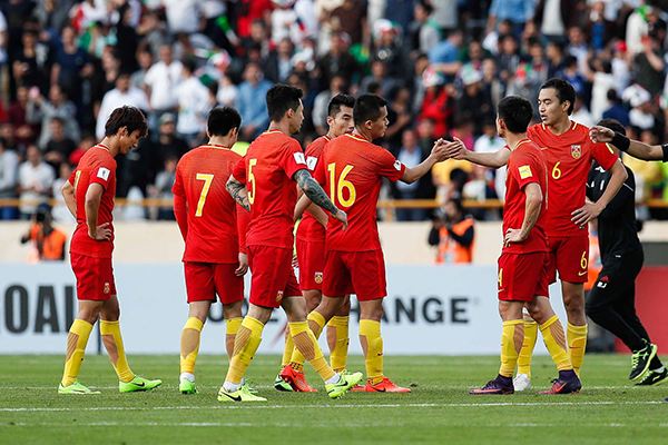 中国足球曾遭遇世界足坛最大耻辱！国足踢出了最有血性的比赛