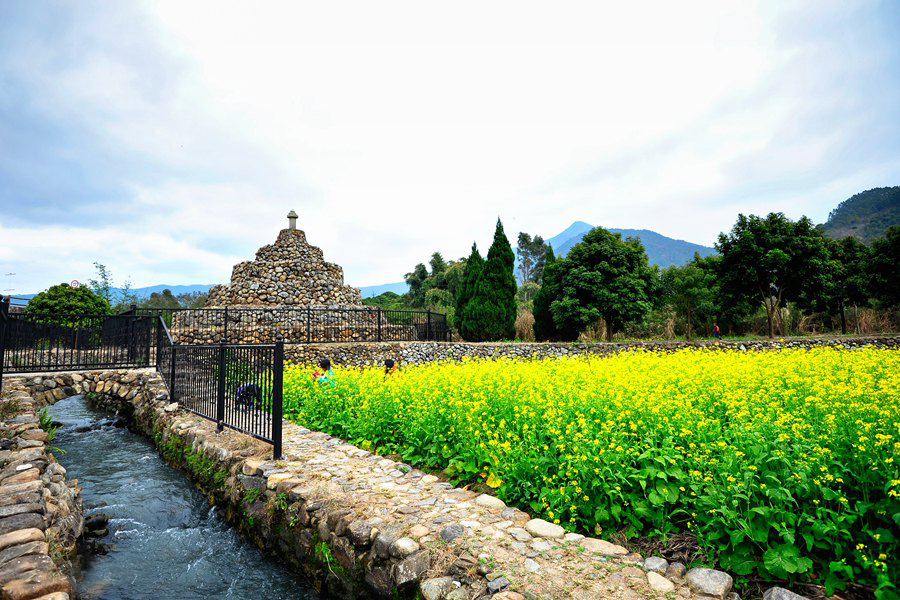 陆游的山重水复疑无路柳暗花明,山重水复疑无路陆游最美的十首词