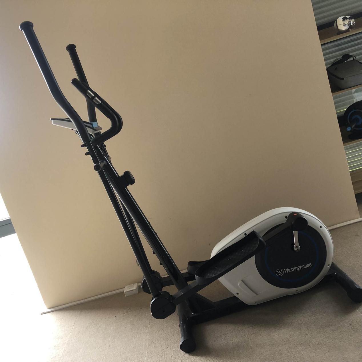 椭圆机前置跟后置驱动有什么区别,椭圆机前置好还是后置好