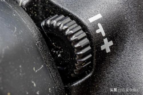 sonya7m3取景器模糊怎么回事,相机取景器里的参数看不清