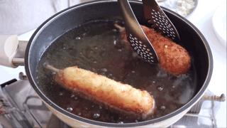 一根热狗的价格,做好的热狗一般地摊卖多少钱一根