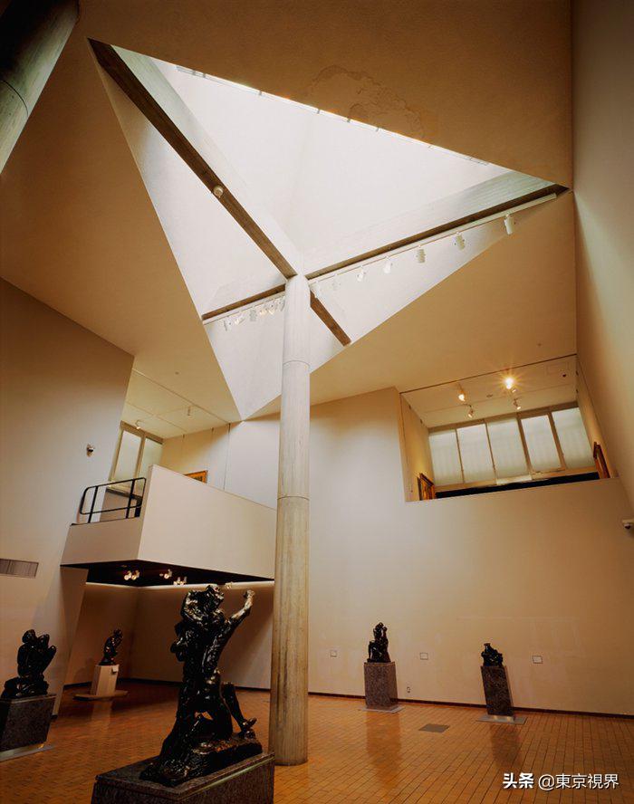 东京建筑物语：城市的美貌靠建筑来装点