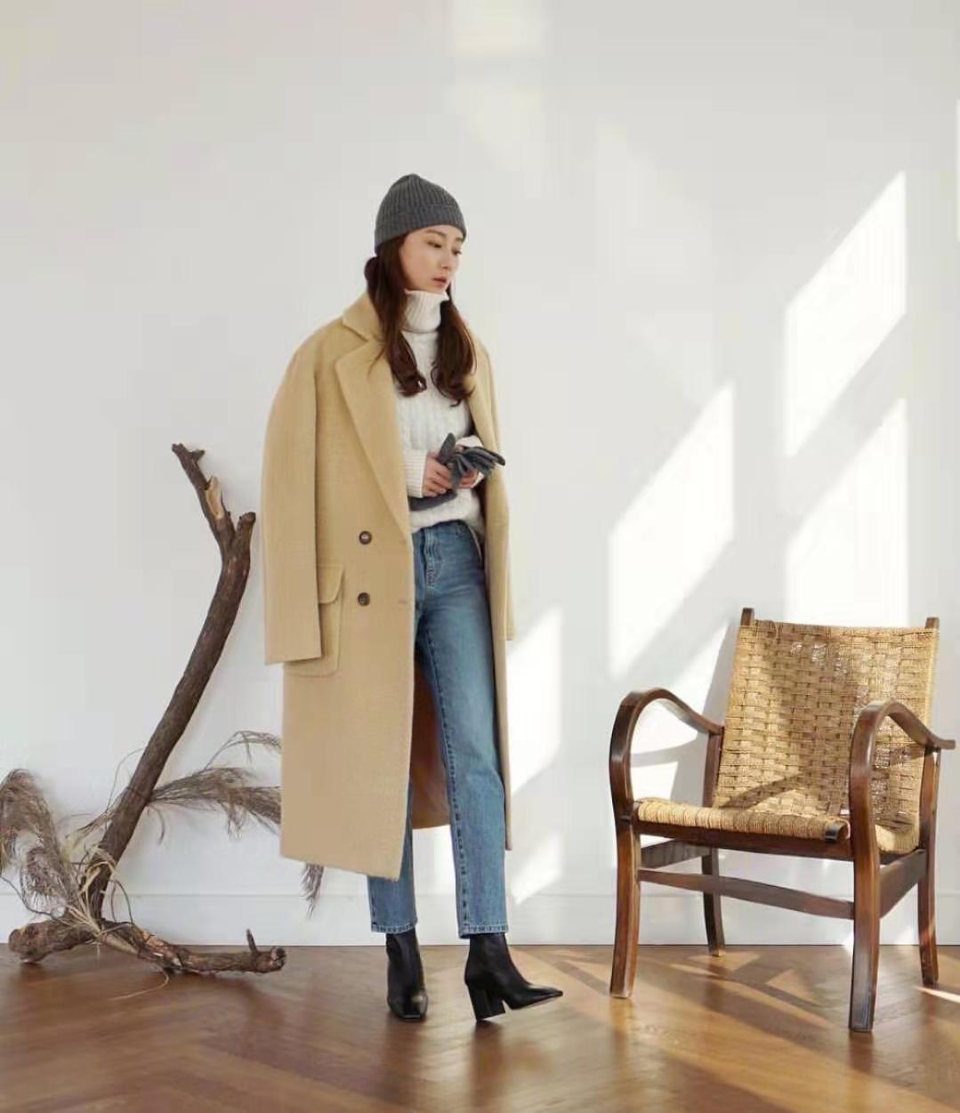 今日穿搭look卫衣时髦不张扬,超大版卫衣穿搭女高级感