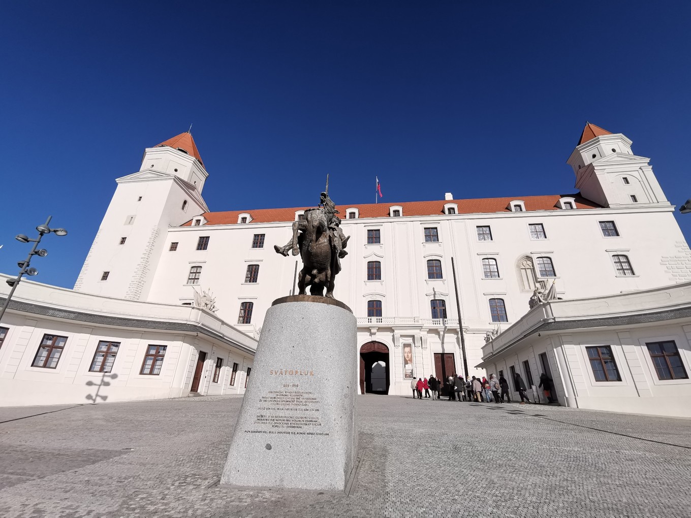 中欧旅游攻略多瑙河,中欧览秀城美食