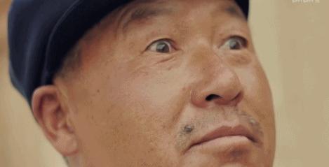 他来了，带着让rapper低头的节目来了