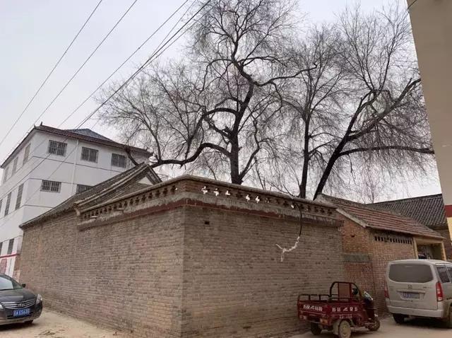 许家印回老家视频,许家印哈佛往事