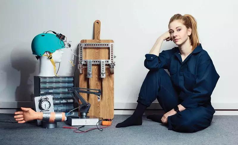 癌症女孩奇迹痊愈,90后女子研究出癌症不用动刀