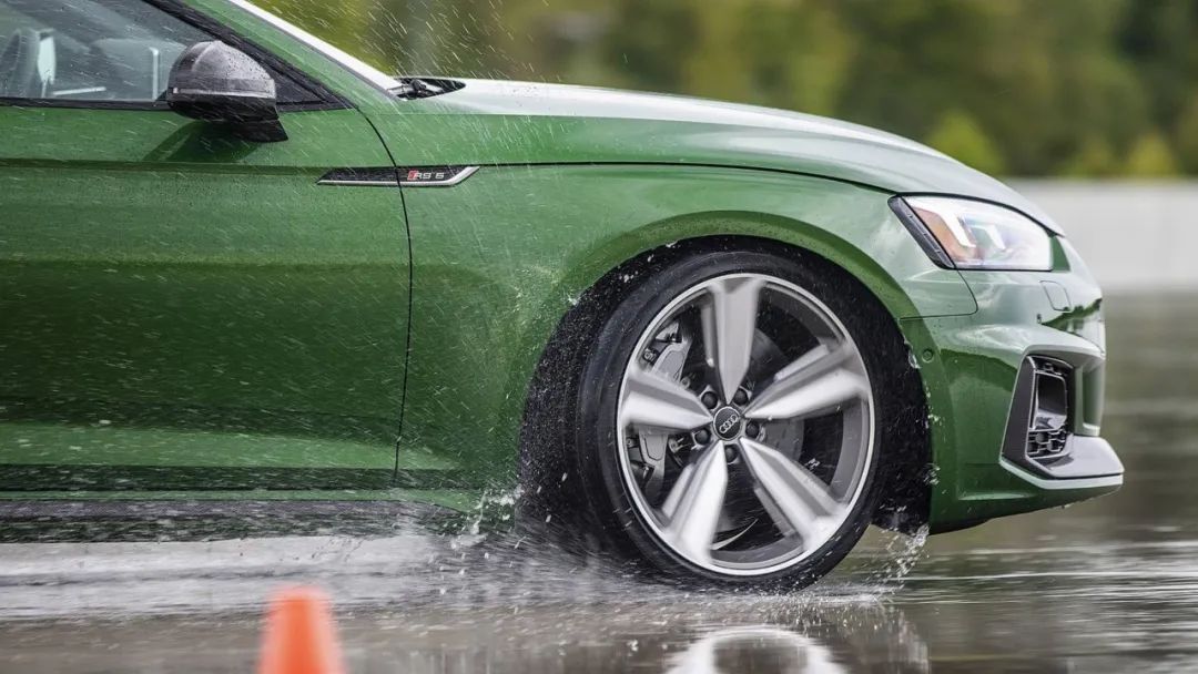 濂ヨ开rs5鍐涚豢,鍏ㄦ柊2021娆惧ゥ杩猺s5sportback