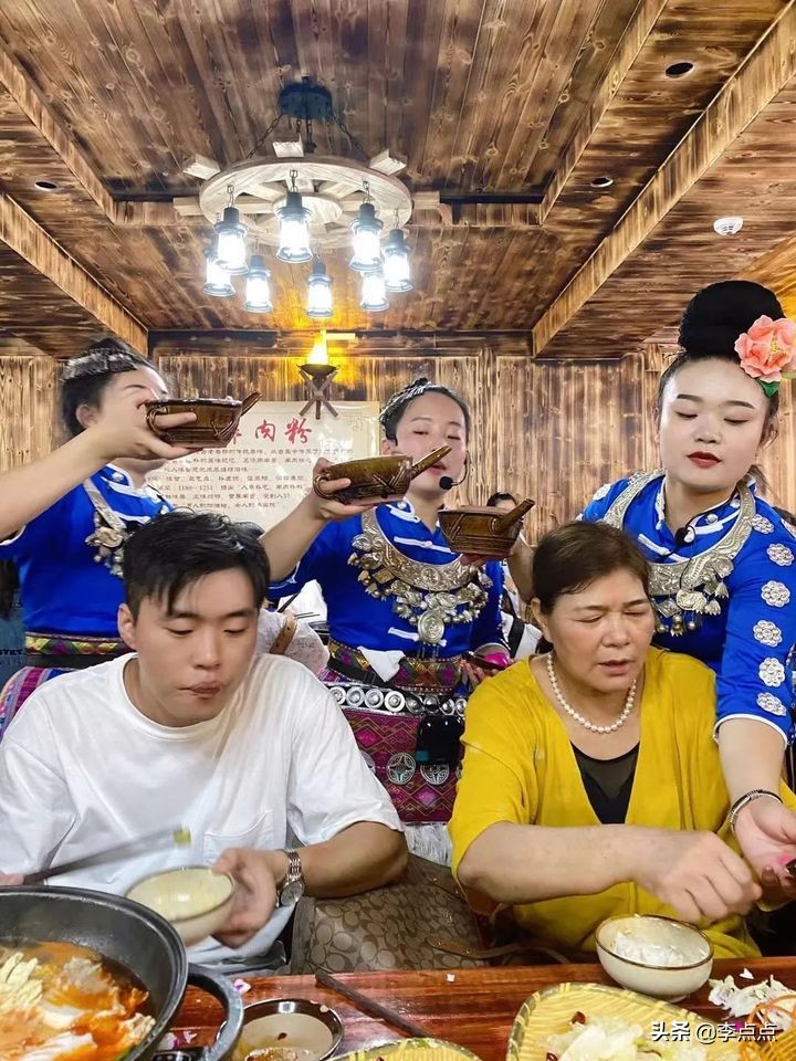 第一次跟团去贵州，我有3点吐槽和6个夸奖