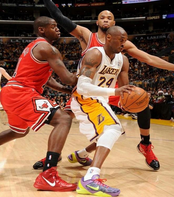 大师之路科比全套原价,科比战靴大全