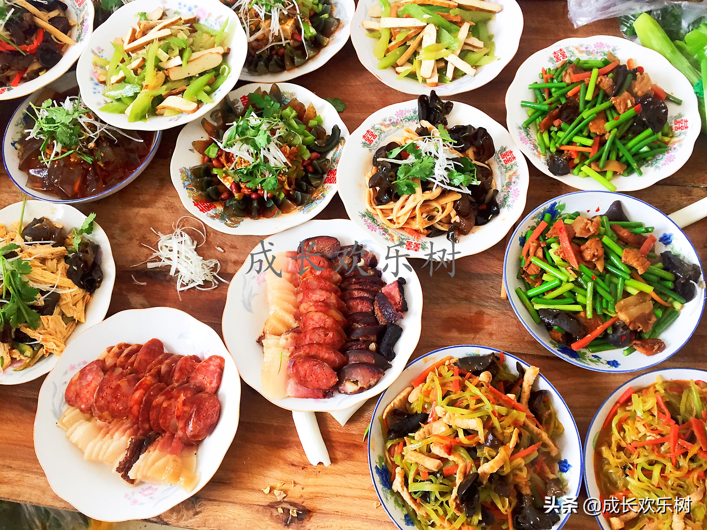 初二回娘家吃什么菜最好,年初二回娘家吃什么菜好