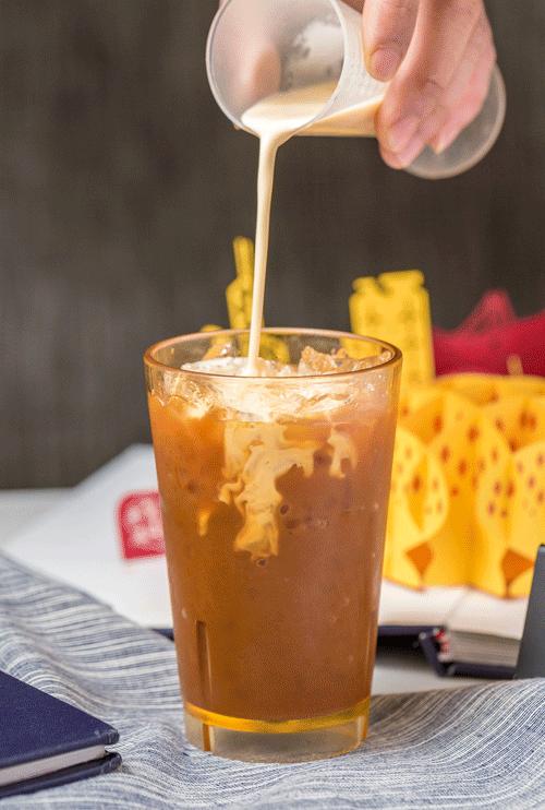 香港的正宗街头港式茶餐厅,香港的正宗港式茶餐厅