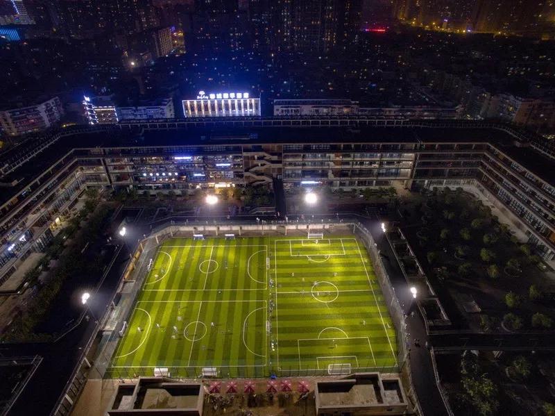 值得收藏的运动器材,运动场地免费开放