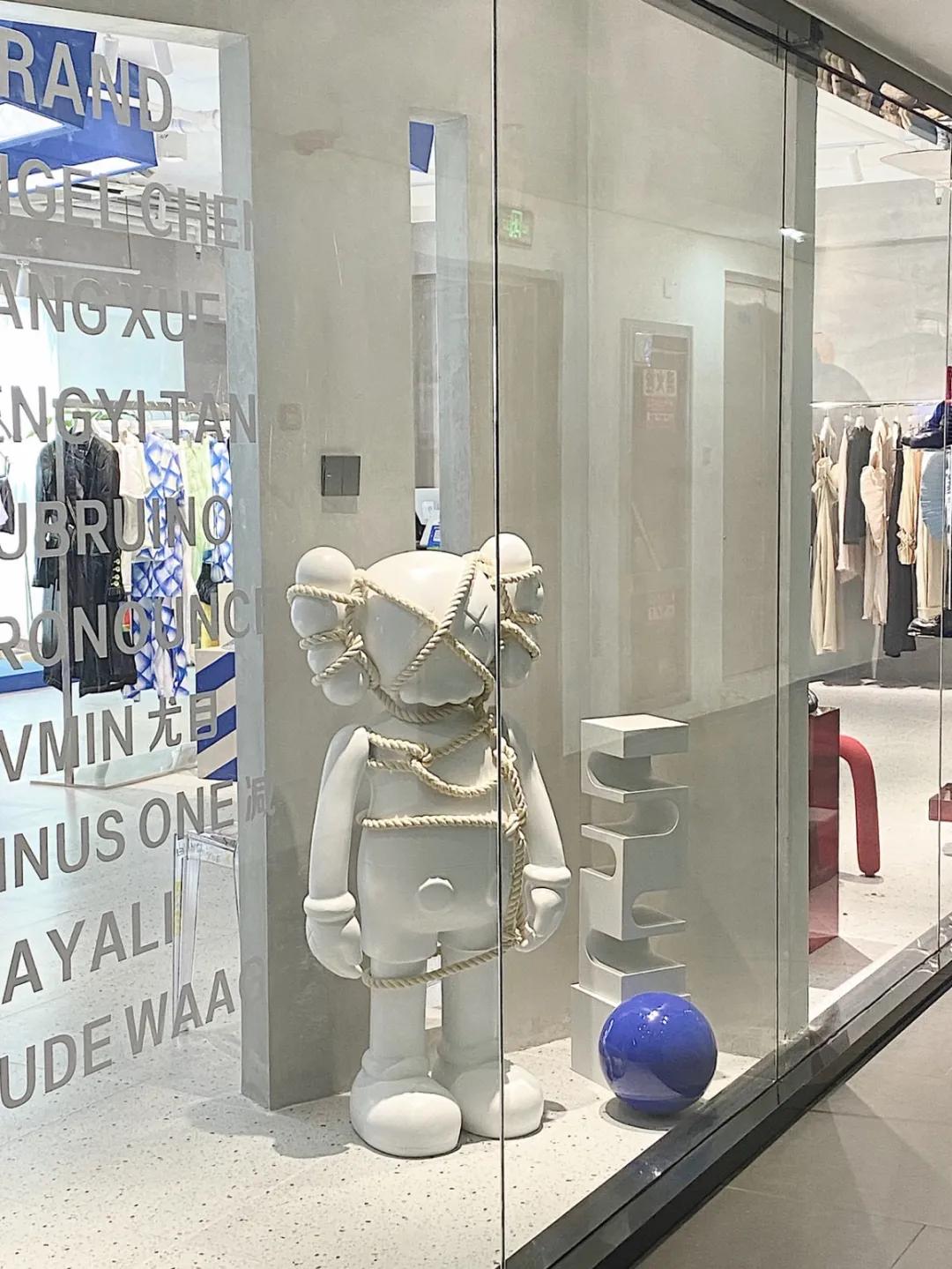 西安有哪些有名气的商场,西安有哪些大型的商场