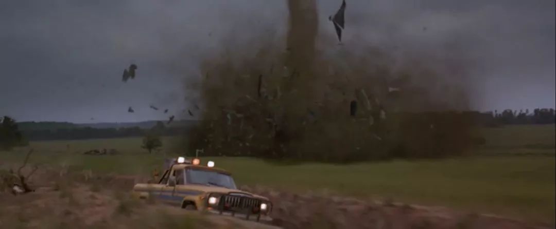 票房16亿，这部央视经常重播的顶级灾难片，上映23年无人能再复制