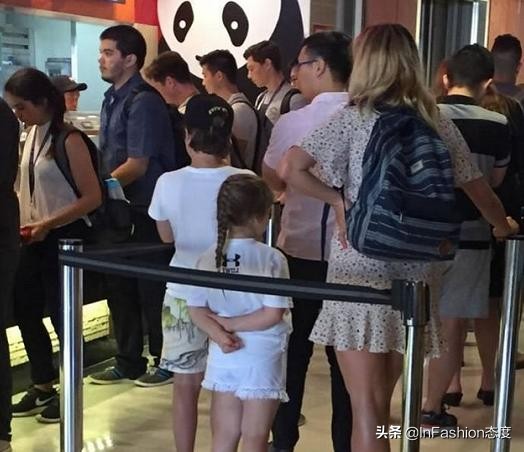 贝克汉姆一家南非广告,贝克汉姆一家纪录片