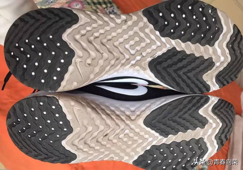 跑步鞋品牌透气防滑推荐,跑步鞋推荐最新款跑鞋