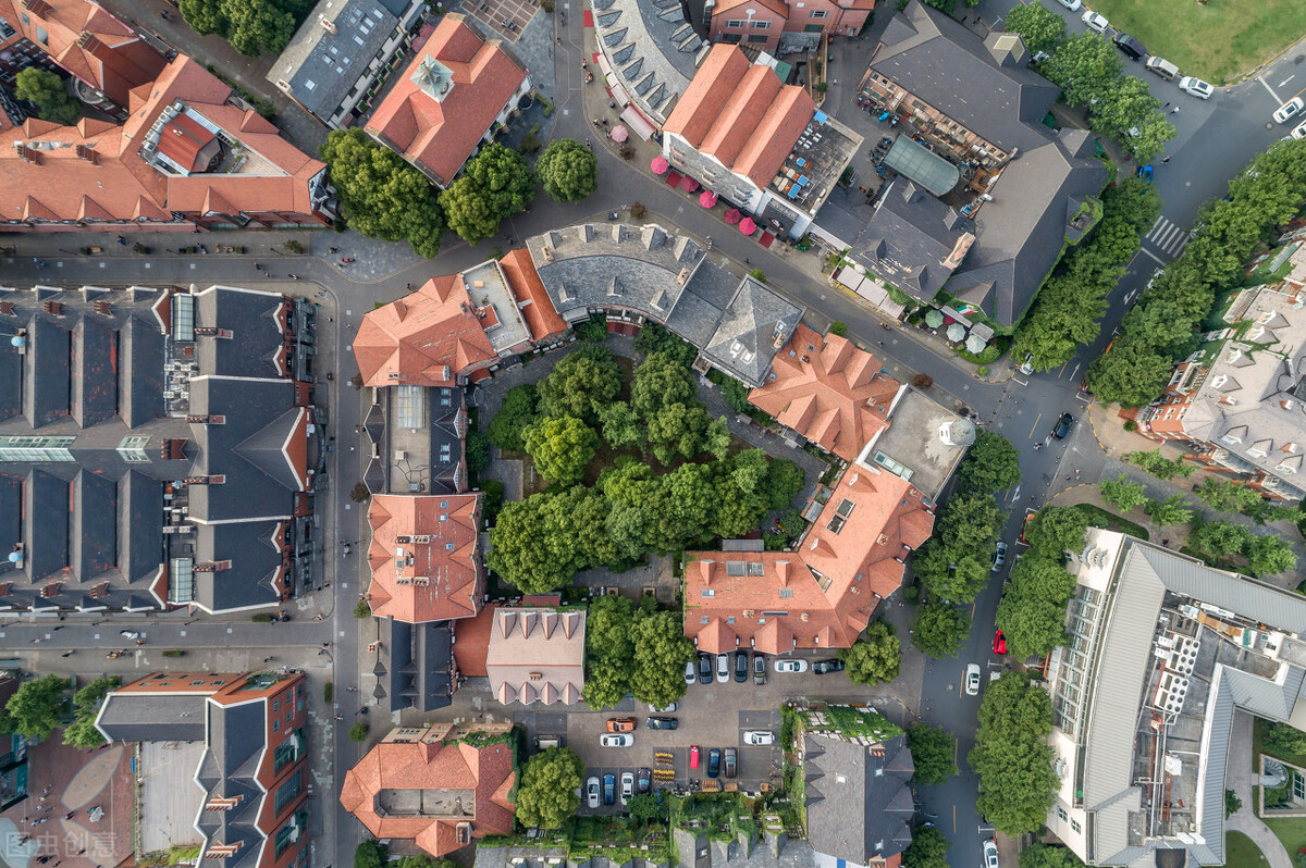 小区封闭买菜,高档小区买房选房指南